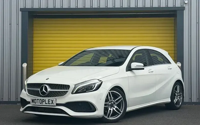 Used Mercedes A180 AMG line 122 HP (89 kW) 2018 Hatchback