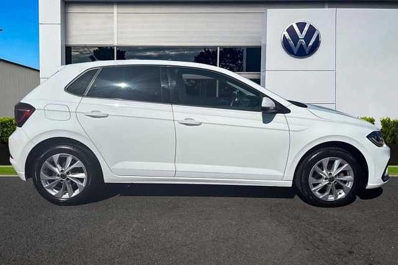 Used VW Polo Style 95 HP (69 kW) 2022 White Hatchback