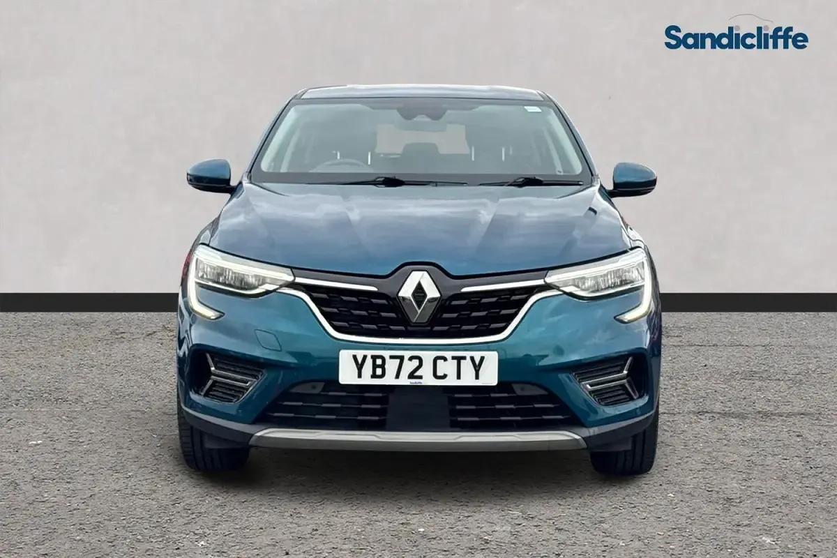 Gebraucht Renault Arkana Iconic 145 PS (106 kW) 2021 Blau SUV