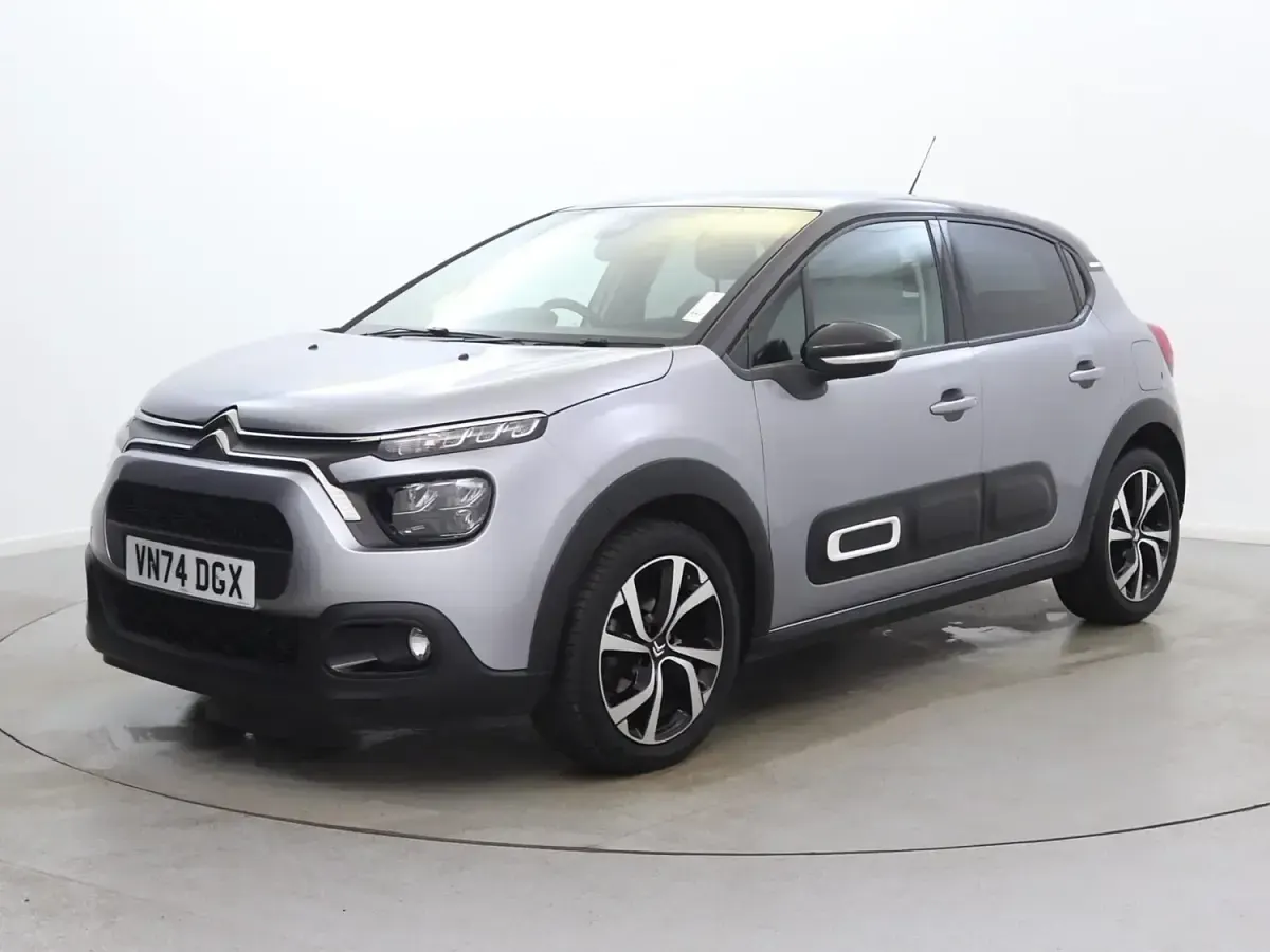 Używany Citroën C3 PureTech 2024 Szary Hatchback