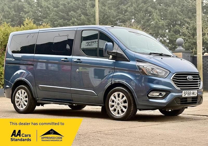 Used Ford Tourneo Custom Sport 2018 Blue Van
