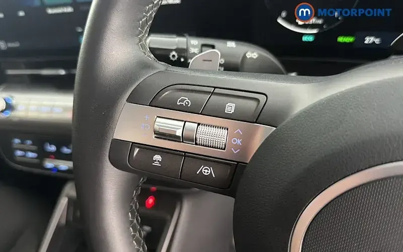 Used Hyundai Kona Advanced 129 HP (94 kW) 2025 Grey SUV
