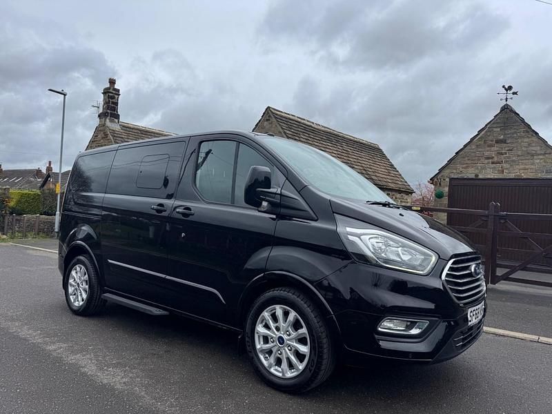Used Ford Tourneo Titanium 2018 Black MPV