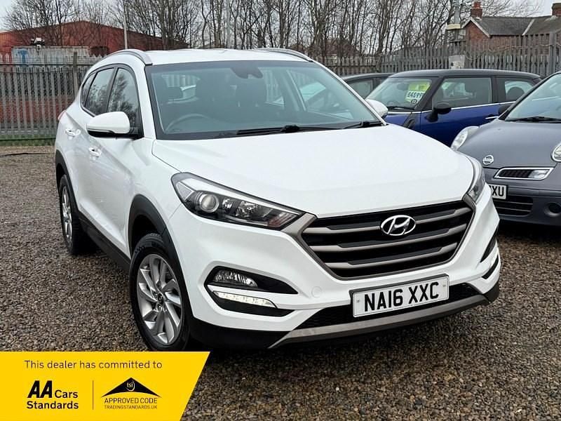 Used Hyundai Tucson SE 116 HP (85 kW) 2016 White SUV
