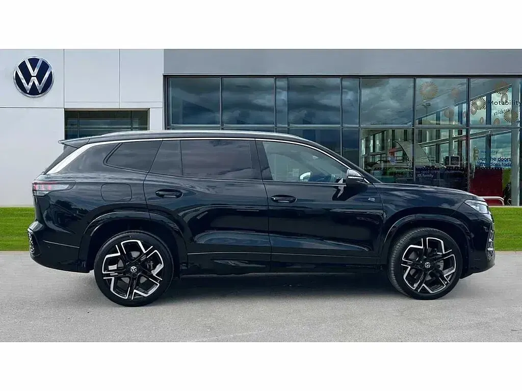 Used VW Tayron R-line 150 HP (110 kW) 2026 Black SUV