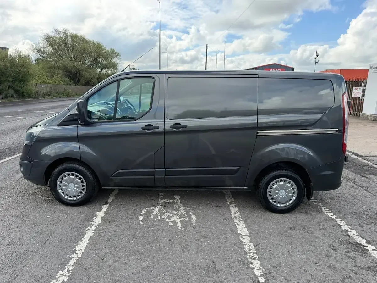 Used Ford Transit Custom Trend 130 HP (95 kW) 2017 Grey Van