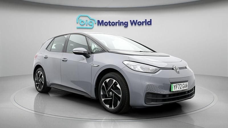 Grey Used 2022 VW ID.3 Pro Hatchback | £13,600 (Super price) - Image 1/4