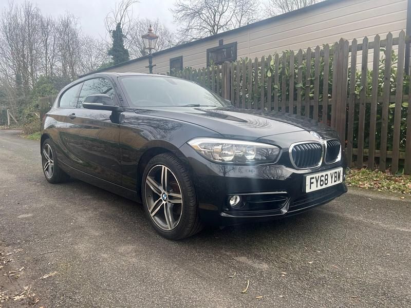 Used BMW 120 Sport Line 184 HP (135 kW) 2018 Black Hatchback