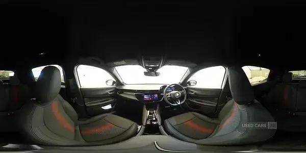 New Alfa Romeo Junior 136 HP (100 kW) 2026 White SUV