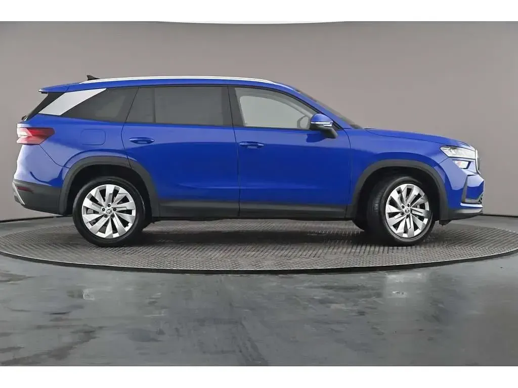 Second-hand Skoda Kodiaq SE L 150 CP (110 kW) 2024 Albastru SUV