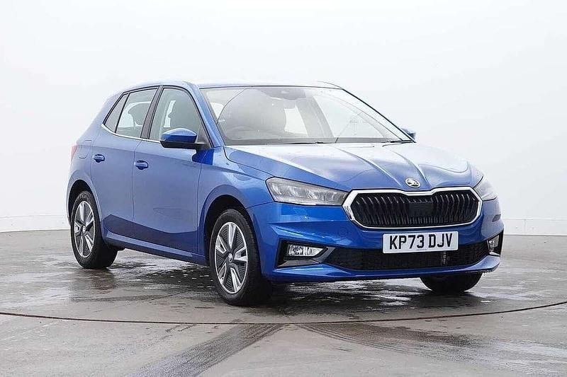 Race blue metallic Used 2023 Skoda Fabia SE L Hatchback | £16,000 (Fair price) - Image 1/4