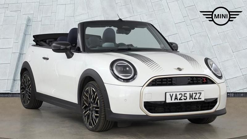 Used Mini Cooper 147 kW (201 HP) 2025 White Hatchback
