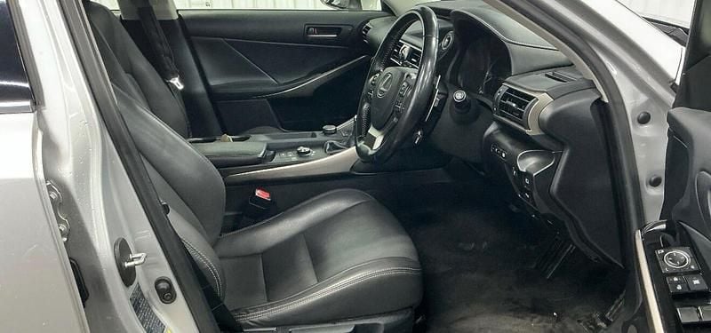 Silver Used 2018 Lexus IS300h Executive Line Sedan | £13,990 (Fair price) - Image 1/4