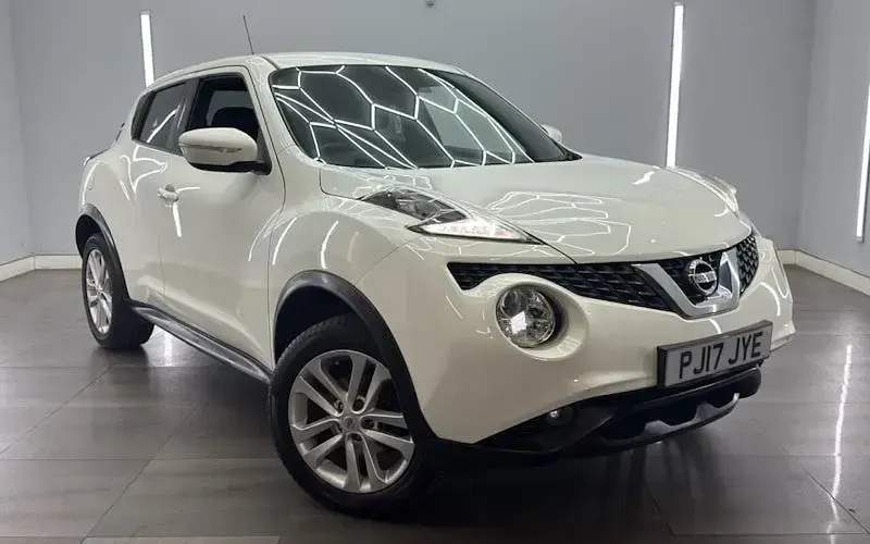 Used Nissan Juke N-Connecta 110 HP (80 kW) 2017 SUV