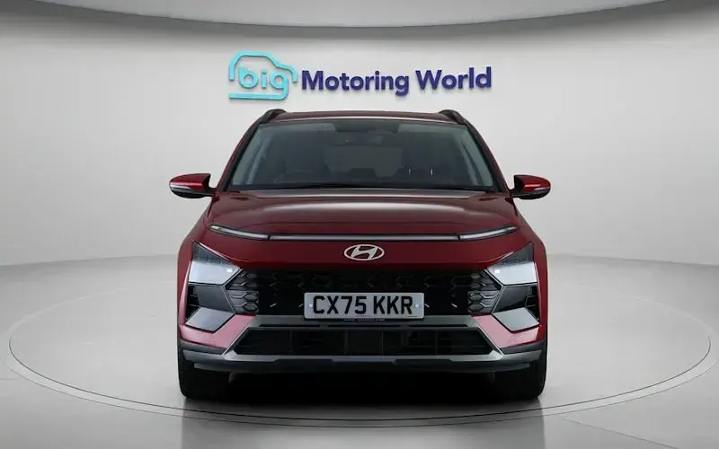 Begagnad Hyundai Bayon Ultimate 101 HK (74 kW) 2025 Röd SUV
