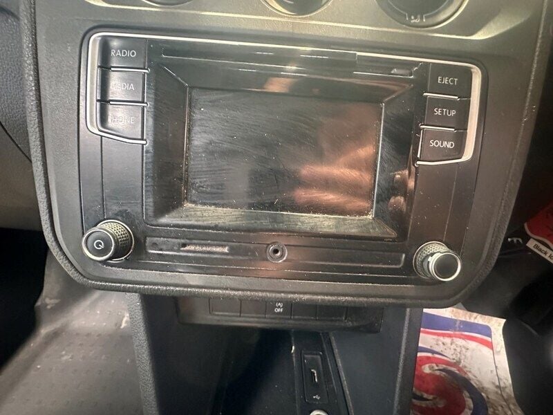 Image 2/4