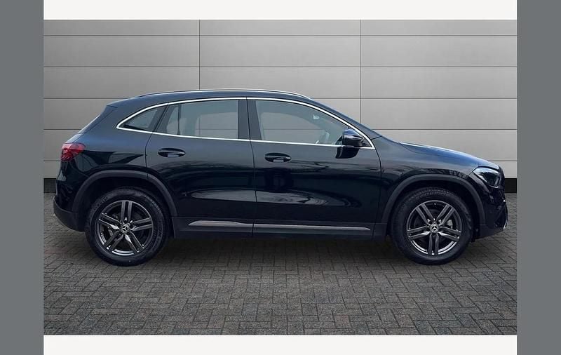 Used Mercedes GLA180 Sport Edition 134 HP (98 kW) 2025 Black SUV