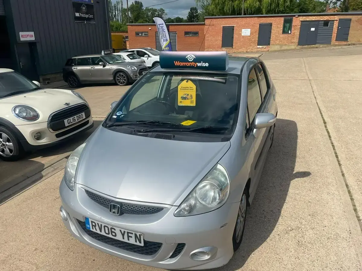 Used Honda Jazz Sport 83 HP (61 kW) 2006 Silver Hatchback