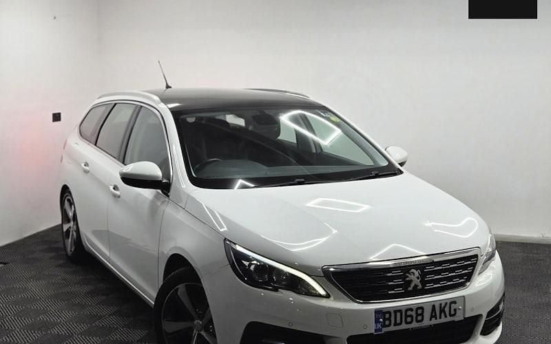 Used Peugeot 308 SW Allure 131 HP (96 kW) 2020 Estate