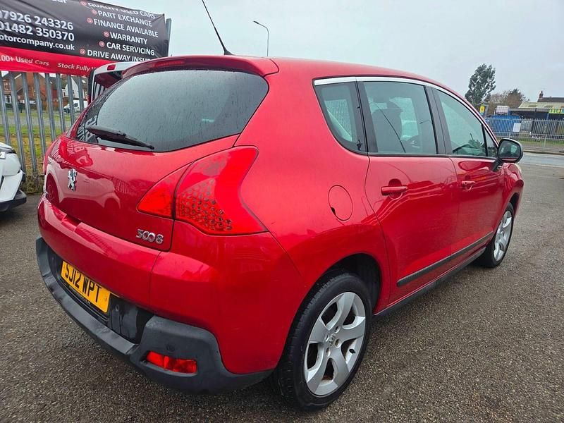 Used Peugeot 3008 Active 2012 Red Hatchback