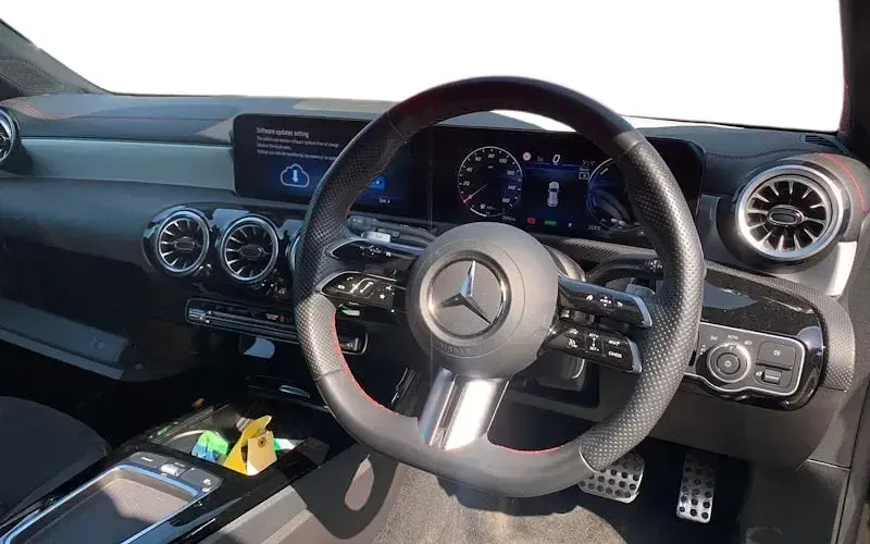 Used Mercedes CLA250e Shooting Brake AMG Line Premium 218 HP (160 kW) 2025 Estate
