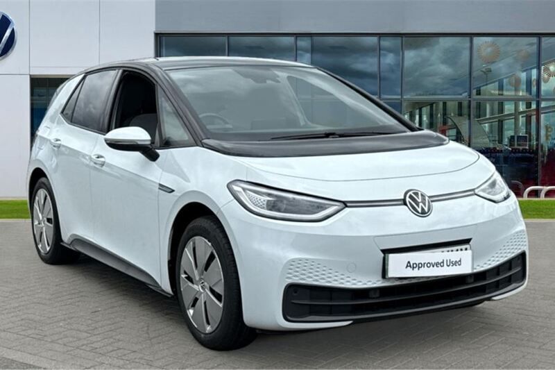 White Used 2022 VW ID.3 Pro Performance Hatchback | £16,306 (Fair price) - Image 1/4