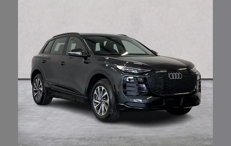 Other New 2024 Audi Q6 e-tron Sport SUV | £64,699 (Good price) - Image 1/4