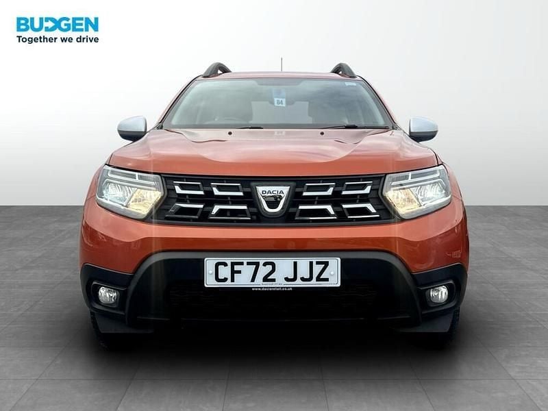Used Dacia Duster Comfort 90 HP (66 kW) 2023 Orange SUV