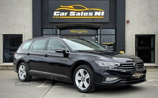 Usado VW Passat SE 150 HP (110 kW) 2020 Preto Carrinha