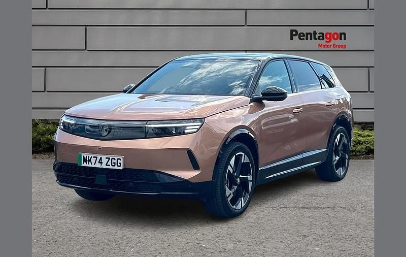 Used Vauxhall Grandland Ultimate 157 kW (214 HP) 2024 Brown SUV