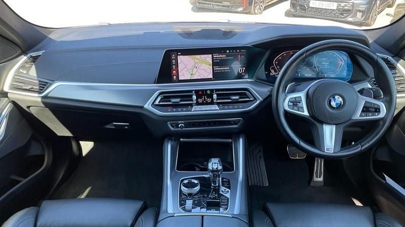 Used BMW X6 M Sport 340 HP (250 kW) 2022 White SUV