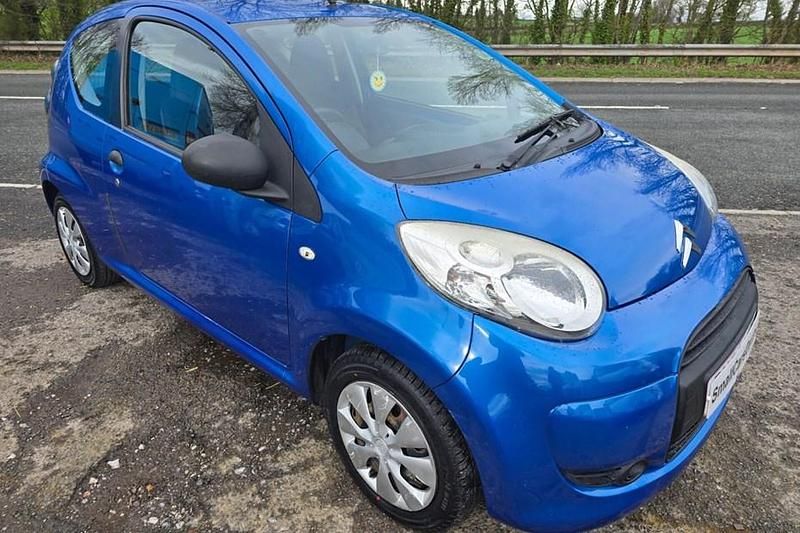 Used Citroën C1 68 HP (50 kW) 2009 Blue Hatchback