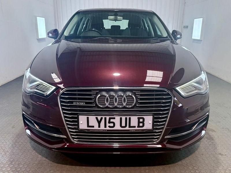 Used Audi A3 Sportback e-tron Advanced 2015 Red Hatchback