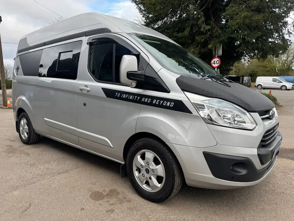Used Ford Transit Custom Limited 125 HP (91 kW) 2015 Silver Van