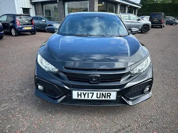 Used Honda Civic EX 129 HP (94 kW) 2017 Black Hatchback