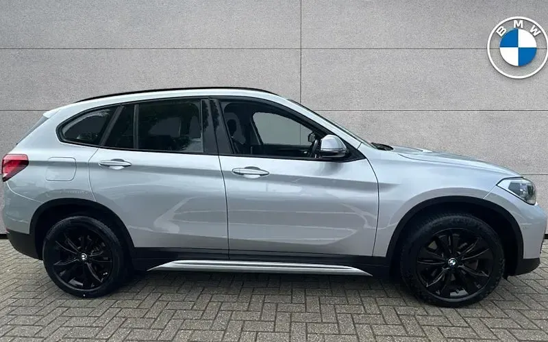 Used BMW X1 Sport Line 178 HP (130 kW) 2021 Silver SUV
