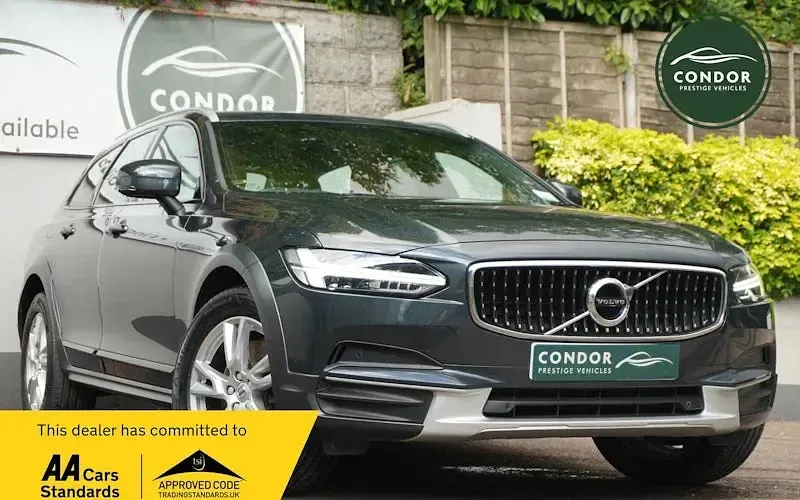 Used Volvo V90 CC 190 HP (139 kW) 2019 Estate
