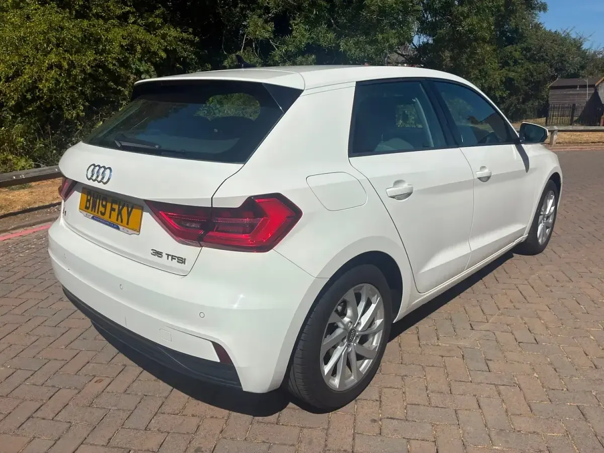 Used Audi A1 Sport 150 HP (110 kW) 2019 White SUV
