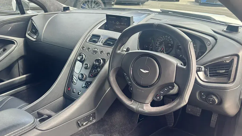 Used Aston Martin Vanquish 2016 White Coupe