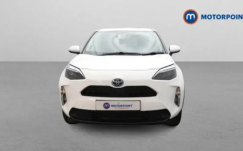 Used Toyota Yaris Hybrid 116 HP (85 kW) 2026 Estate