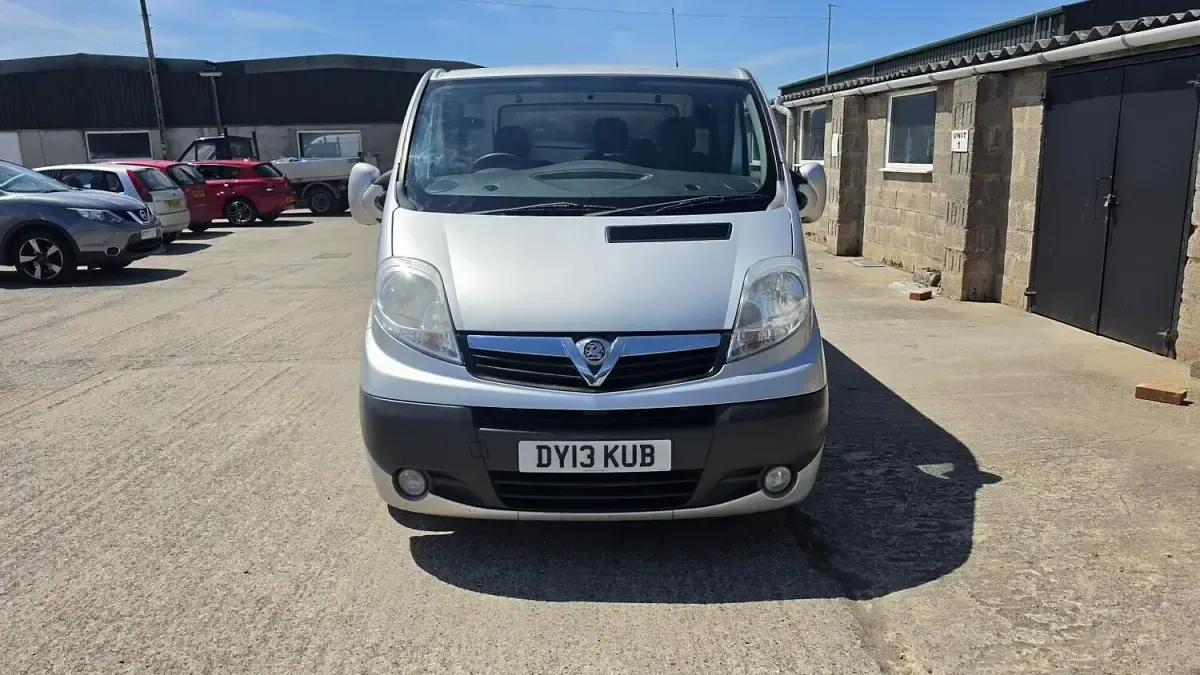 Used Vauxhall Vivaro Sportive 2013 Silver MPV