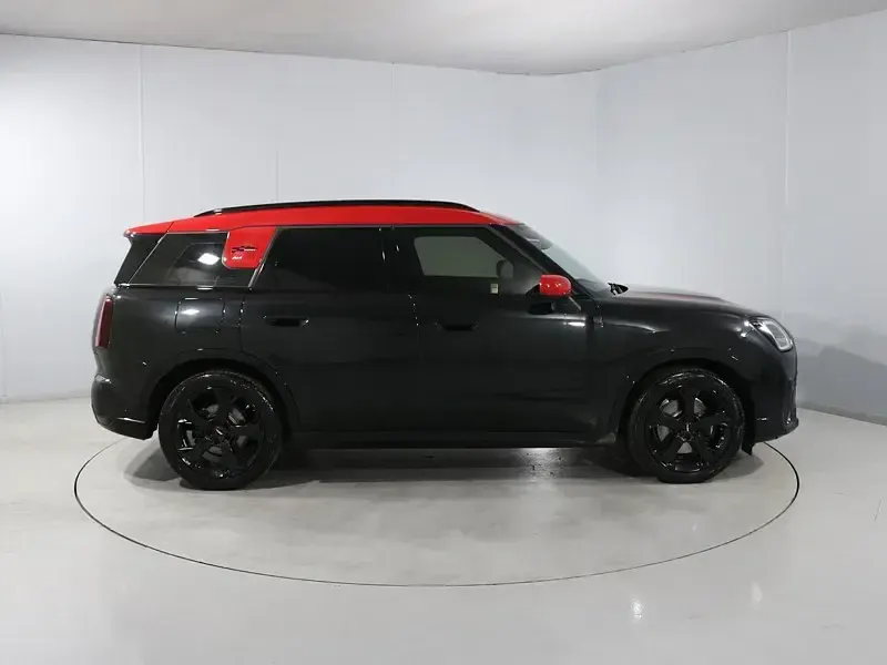 Used Mini Countryman Sport 215 HP (158 kW) 2024 Black SUV