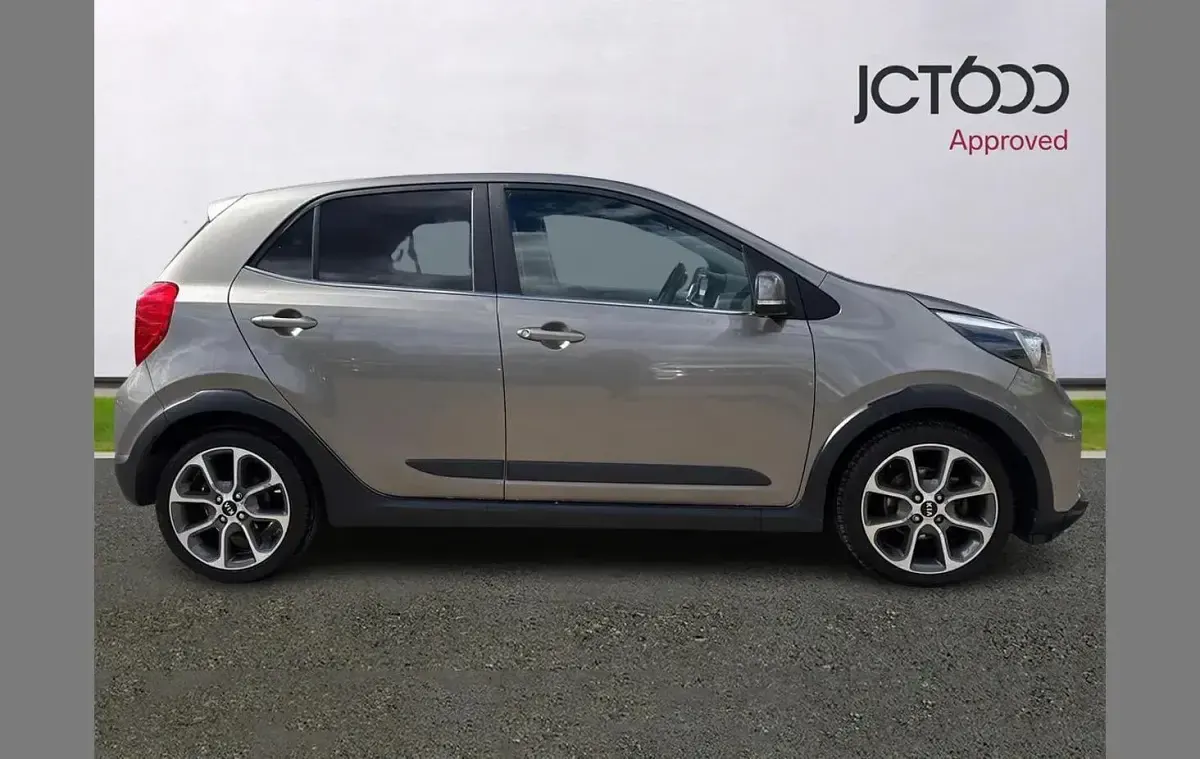 Used Kia Picanto X-Line 83 HP (61 kW) 2019 Silver Hatchback