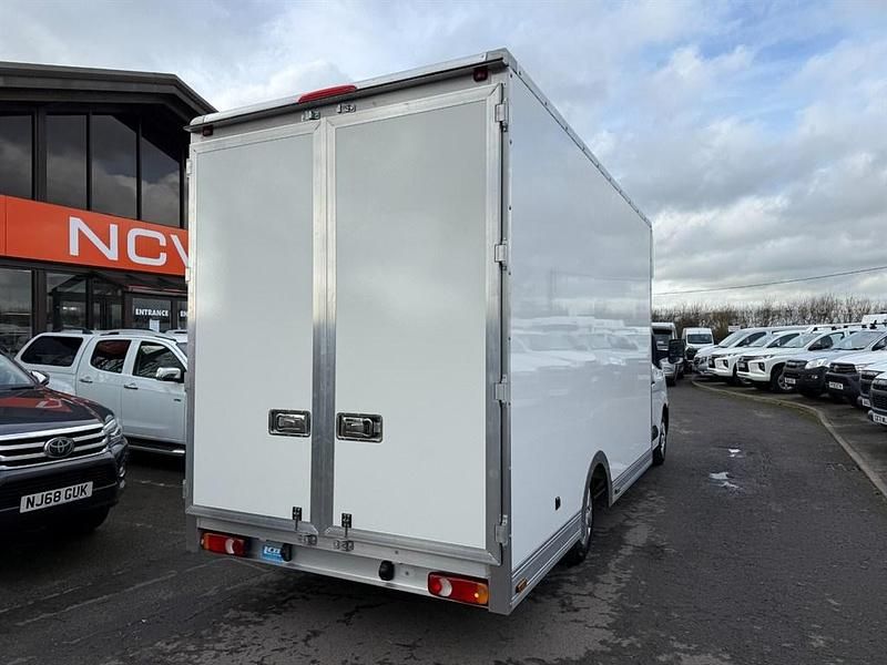 New Renault Master 150 HP (110 kW) 2026 White MPV