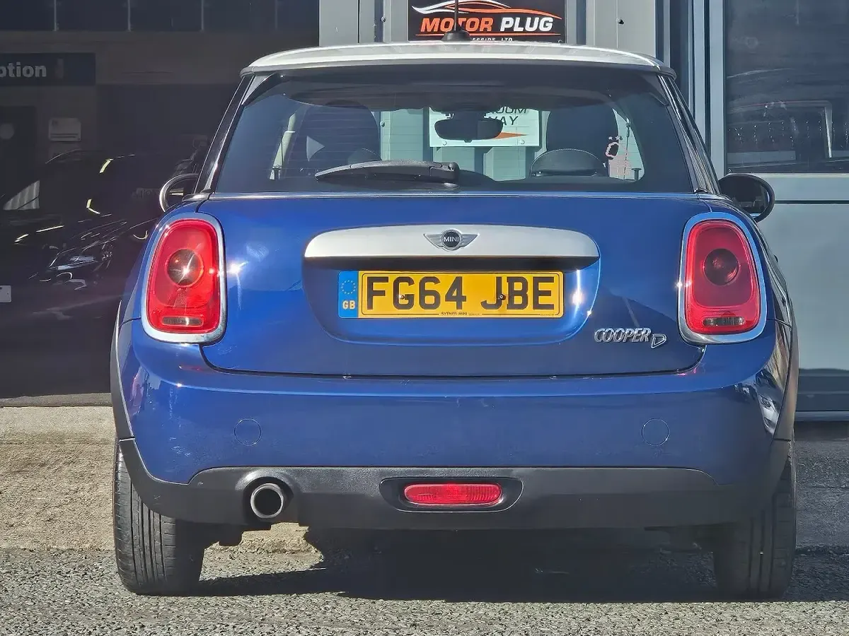 Used Mini Cooper D Hatch 116 HP (85 kW) 2014 Blue Hatchback