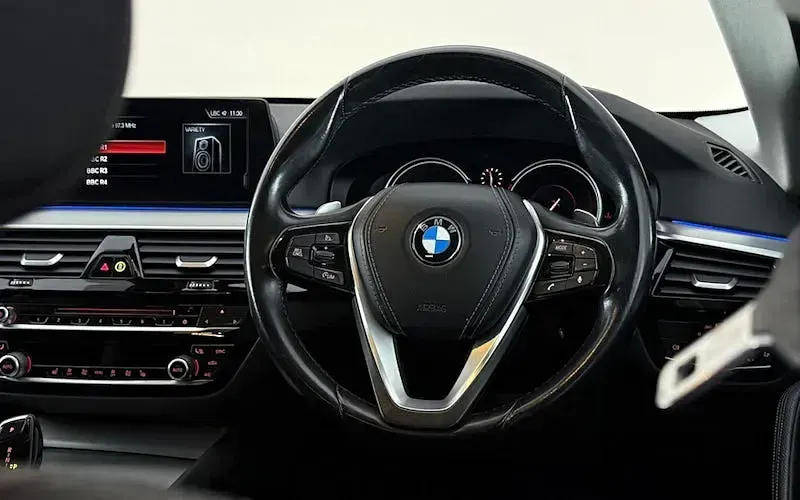 Used BMW 530 265 HP (194 kW) 2017 Blue Sedan