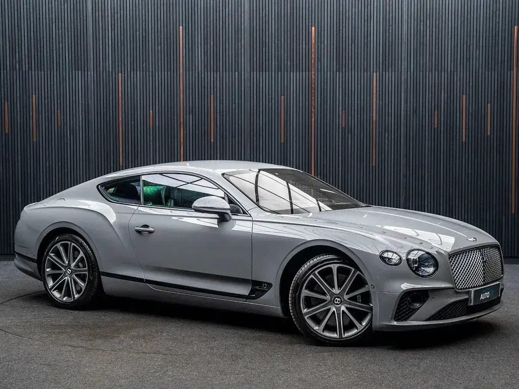 Begagnad Bentley Continental 2018 Grå Sportkupé