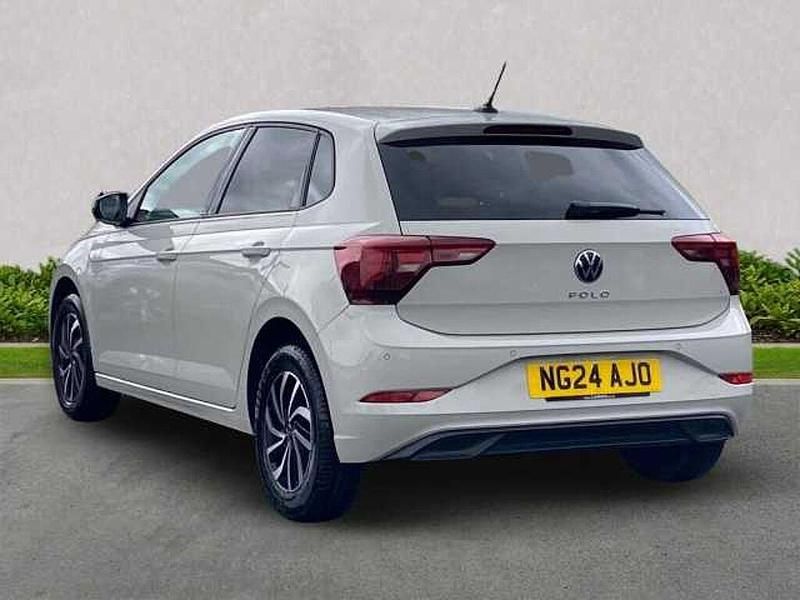 Used VW Polo Life 95 HP (69 kW) 2024 Grey Hatchback
