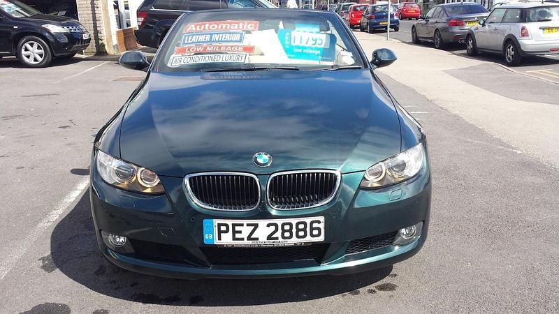 Green Used 2007 BMW 320 Cabriolet Cabriolet | £5,995 (Fair price) - Image 1/4