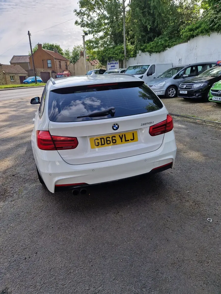 Used BMW 320 M Sport 2017 White Estate